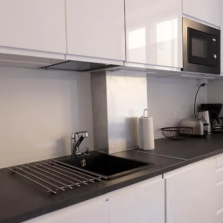 2ndhomes Bright 35m2 Courtyard By Tahtitorni Park Apartament